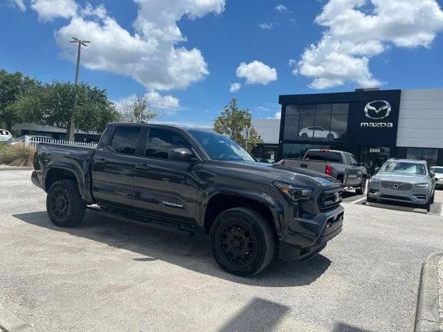 Toyota Tacoma SR5 — фото 2
