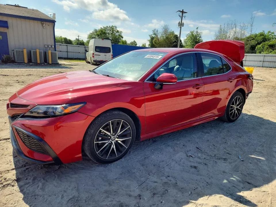 TOYOTA CAMRY Se — фото 1