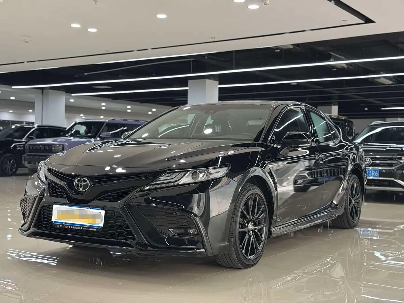 Toyota 2.5G Luxury Edition — фото 2