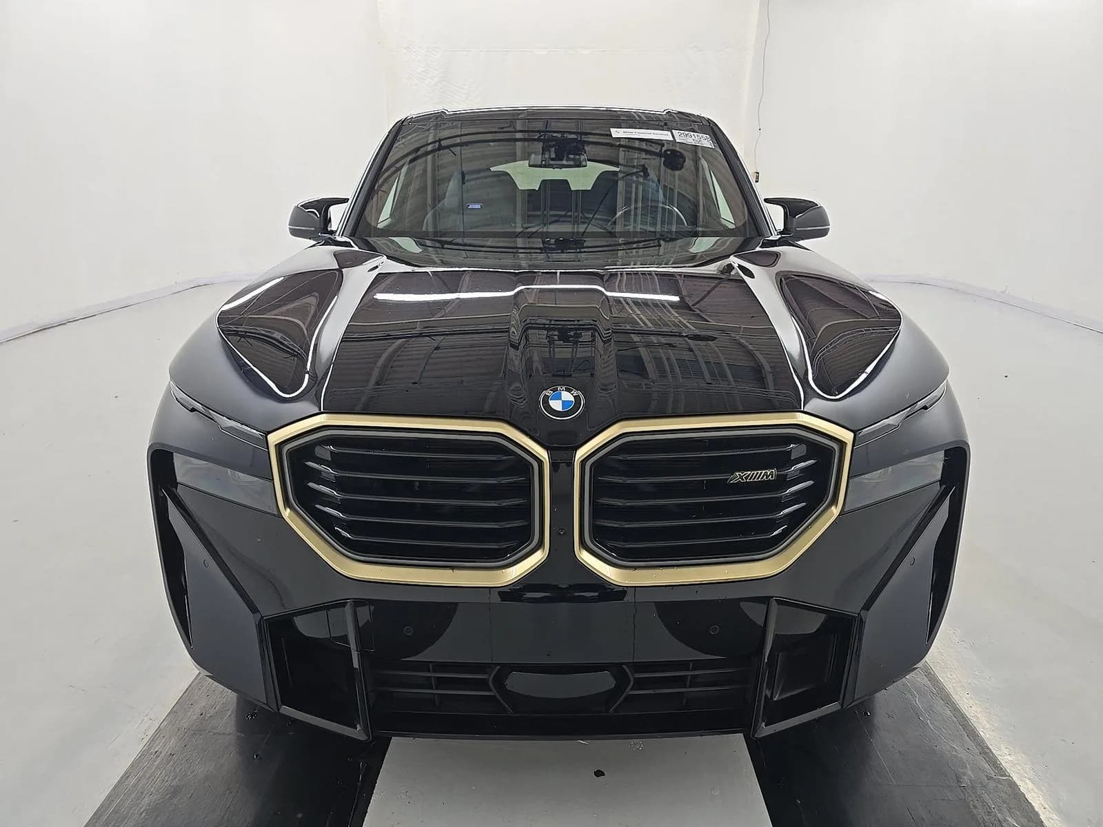 BMW XM Base — фото 2