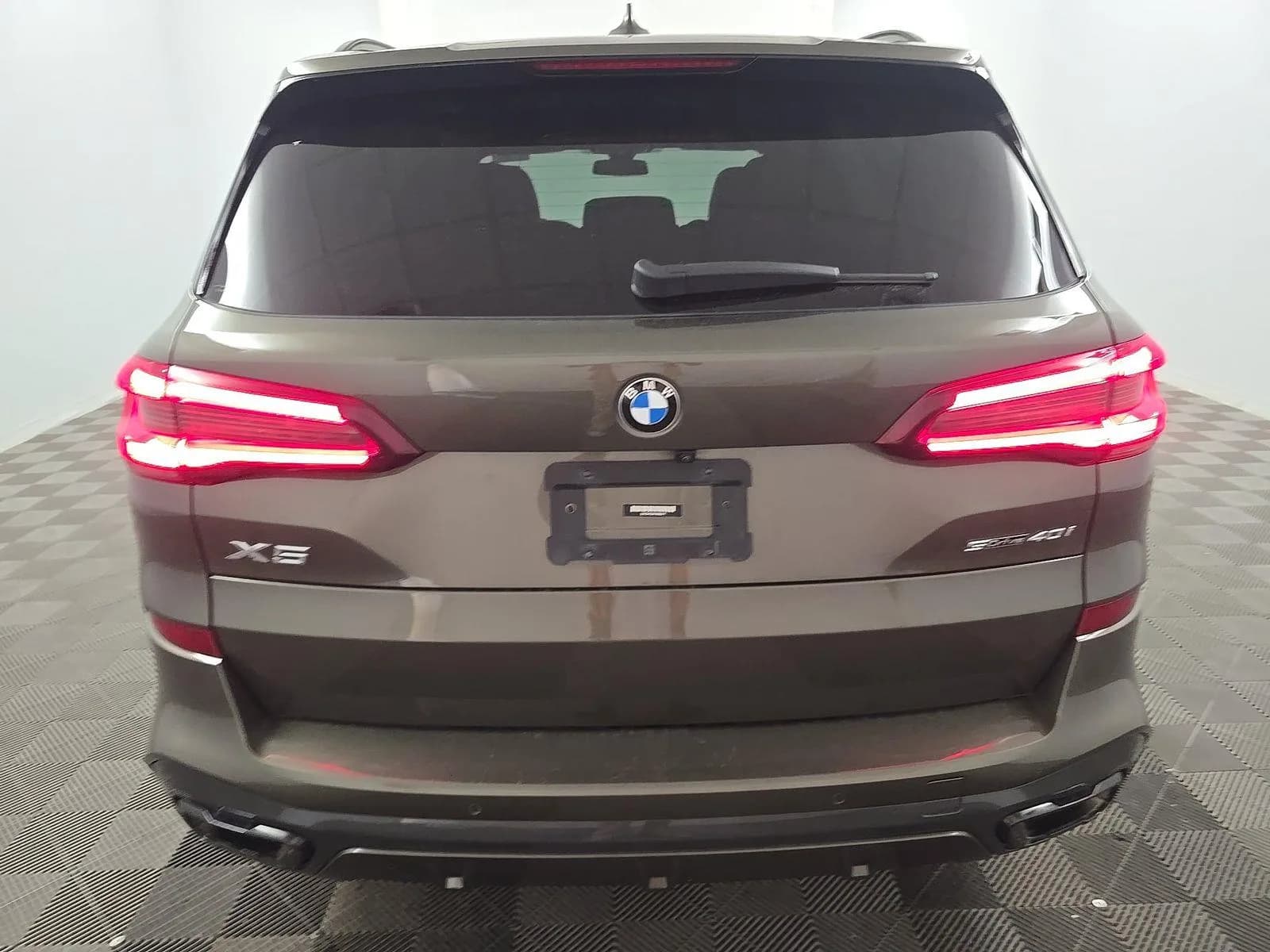 BMW X5 Sdrive40i — фото 5