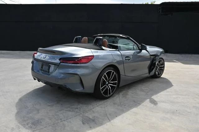 BMW Z4 — фото 5